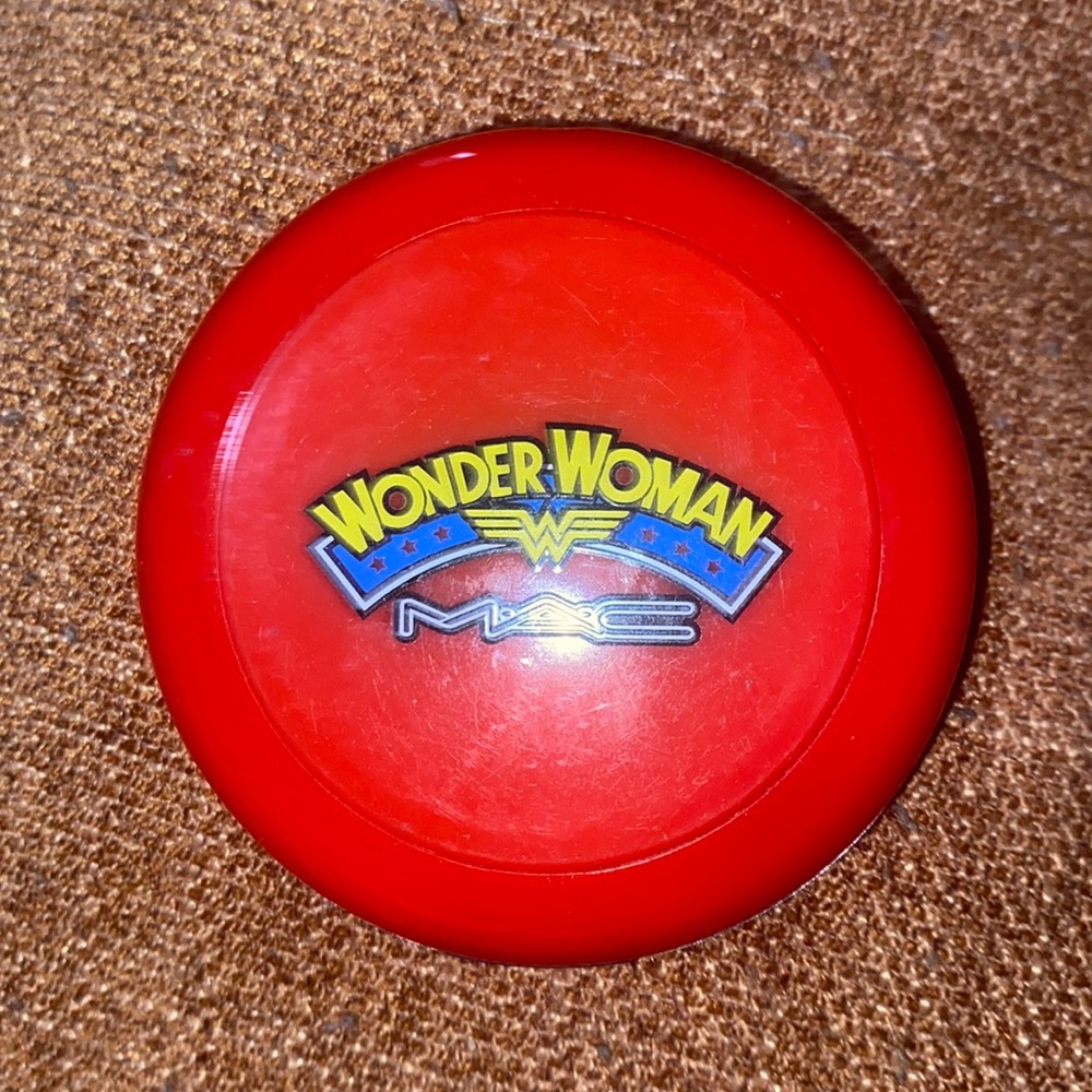 MAC Cosmetics Wonder Woman Blush in Mighty Aphrodite